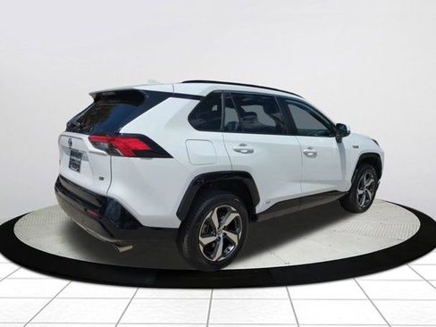 Used 2023 Toyota RAV4 SE w/ Weather & Moonroof Package AWD/4WD image 3