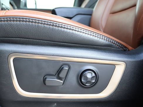 Used 2021 RAM 1500 Limited AWD/4WD image 28