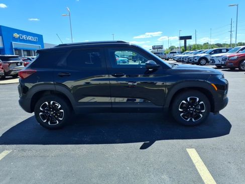 Used 2023 Chevrolet TrailBlazer LT FWD image 27