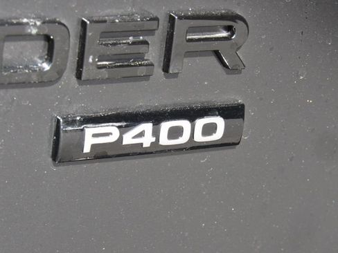 Used 2022 Land Rover Defender 90 X-Dynamic HSE AWD/4WD image 8