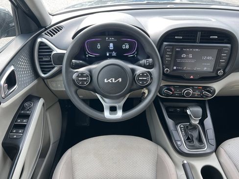 Certified 2023 Kia Soul LX image 19