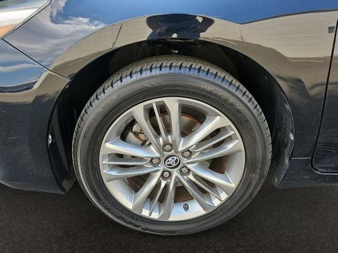Used 2017 Toyota Camry SE FWD image 37