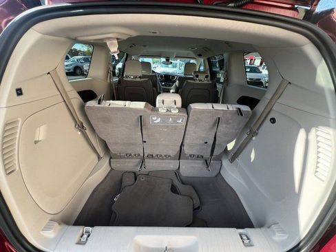 Used 2021 Chrysler Voyager Lxi FWD image 26