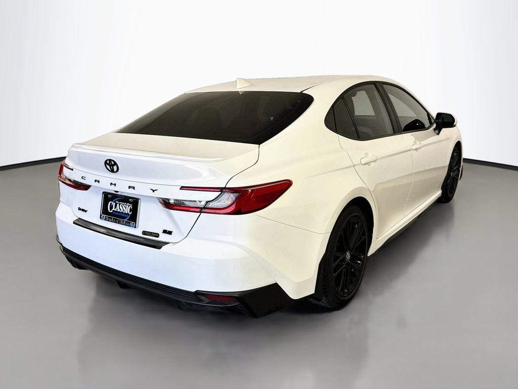 Used 2025 Toyota Camry SE w/ Convenience Package FWD image 7
