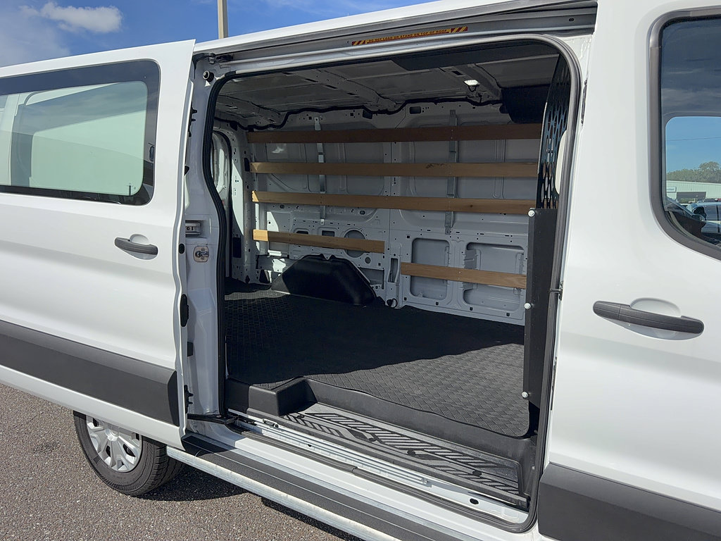 Certified 2025 Ford Transit 250 Low Roof w/ Exterior Upgrade Package RWD image 7
