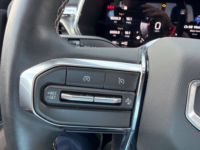 Used 2026 GMC Canyon Denali AWD/4WD image 8