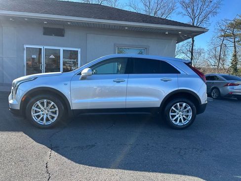 Used 2020 Cadillac XT4 Luxury w/ Cold Weather Package image 4