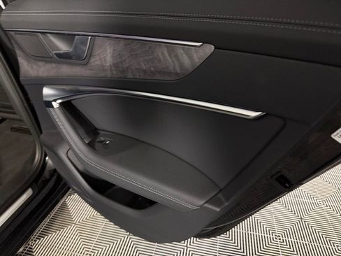 Used 2024 Audi A6 Premium Plus w/ Premium Plus Package image 31