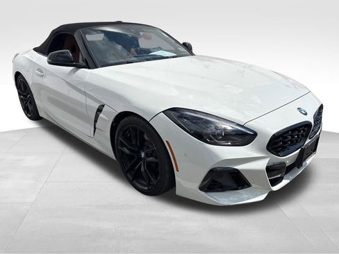 Used 2024 BMW Z4 sDrive30i w/ Premium Package image 5