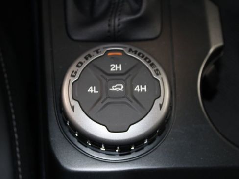 New 2025 Ford Bronco Outer Banks image 40