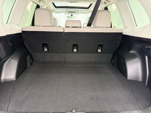 Used 2017 Subaru Forester 2.5i Limited AWD/4WD image 25