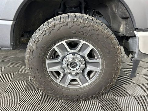 Used 2024 Ford F250 Lariat AWD/4WD image 7
