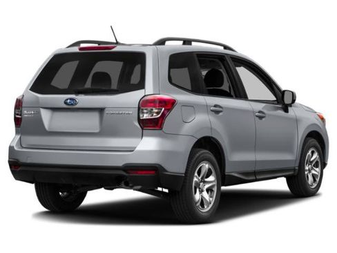 Used 2015 Subaru Forester 2.5i w/ Alloy Wheel Package AWD/4WD image 5