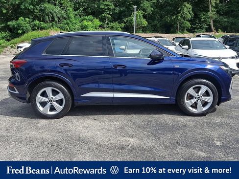 Used 2023 Audi Q4 e-tron Premium Plus w/ Premium Plus AWD/4WD image 9