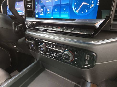 Certified 2024 Chevrolet Silverado 2500 High Country w/ Technology Package AWD/4WD image 15