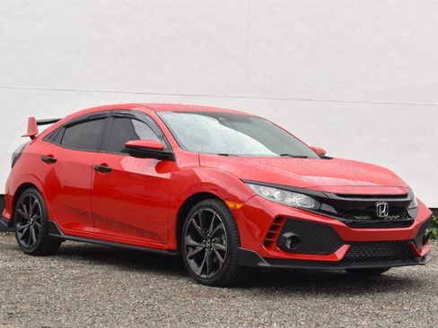 Used 2019 Honda Civic Sport image 1