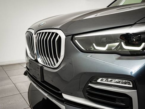 Used 2019 BMW X5 xDrive40i w/ Convenience Package AWD/4WD image 3