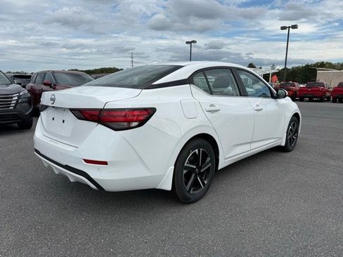 New 2025 Nissan Sentra SV image 5