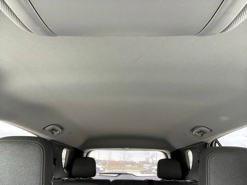 Used 2020 Chevrolet Equinox LT image 19