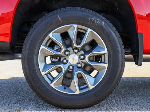 New 2026 Chevrolet Silverado 1500 LT w/ All Star Edition Plus image 9