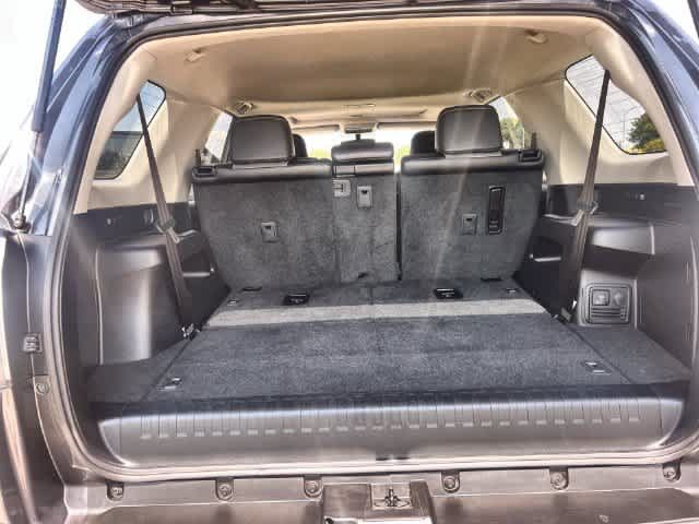 Used 2018 Toyota 4Runner SR5 Premium RWD image 20