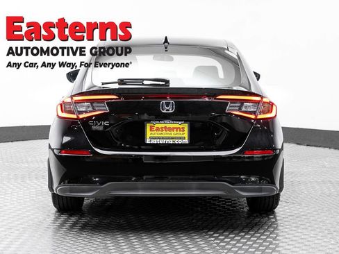 Used 2024 Honda Civic EX-L image 6