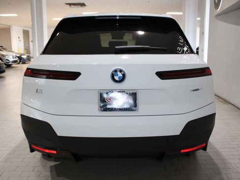Used 2025 BMW iX xDrive50 image 6