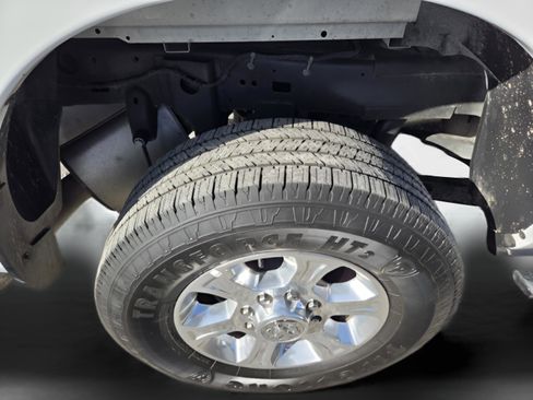 Used 2024 RAM 2500 Big Horn w/ Bed Utility Group image 30