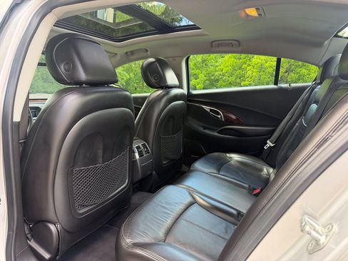 Used 2010 Buick LaCrosse CXS w/ Touring Package FWD image 11