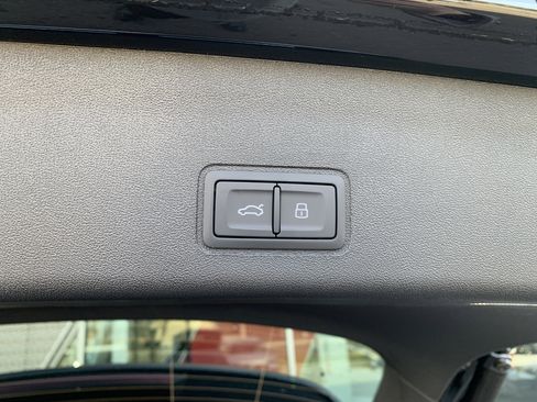 New 2026 Audi Q3 quattro 2.0T image 21