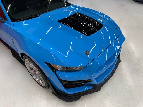 Used 2021 Ford Mustang Shelby GT500 w/ Technology Package image 8