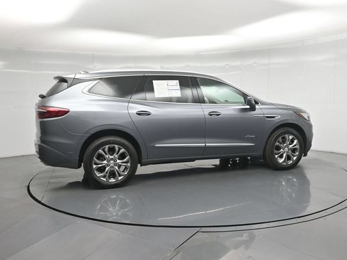 Used 2020 Buick Enclave Avenir w/ Avenir Technology Package FWD image 26