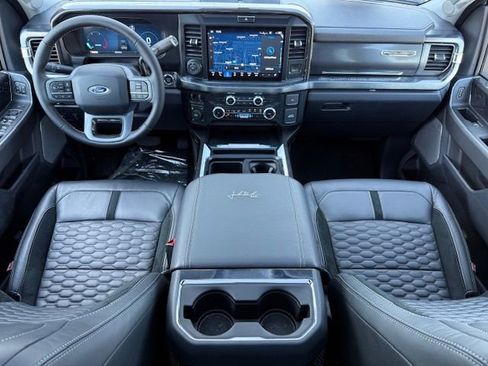 New 2025 Ford F350 Lariat w/ Lariat Ultimate Package image 22