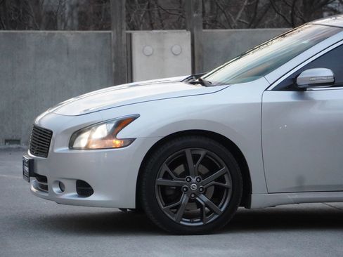 Used 2014 Nissan Maxima 3.5 SV w/ Sport Package image 14