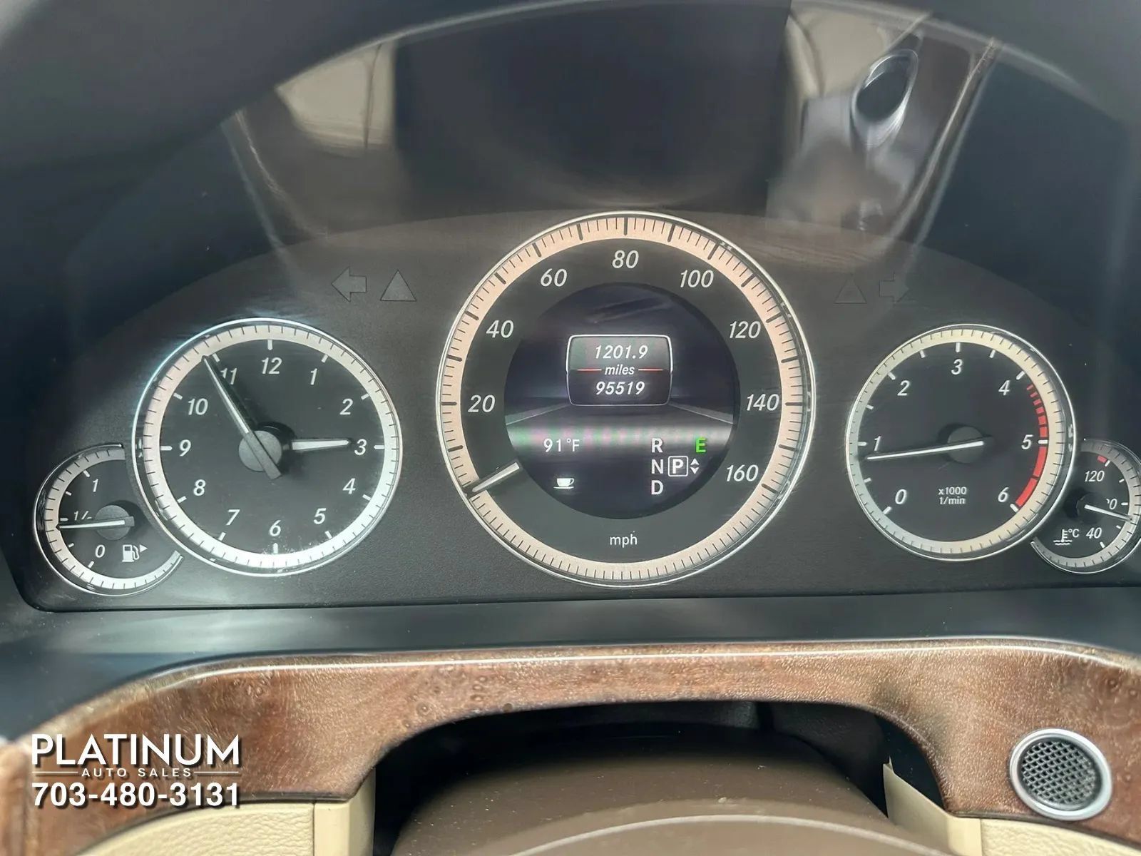 Used 2013 Mercedes-Benz E 350 BlueTEC Sedan image 9