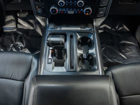 Certified 2022 Ford F150 Lariat w/ Equipment Group 502A High image 34