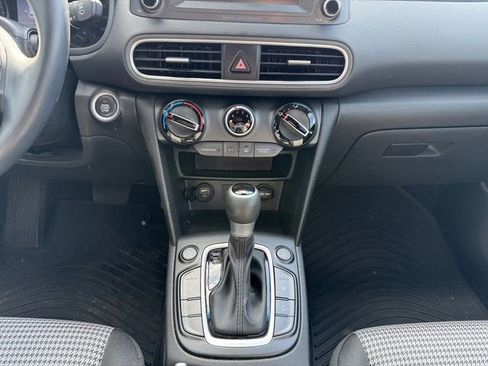 Used 2020 Hyundai Kona SEL AWD/4WD image 11