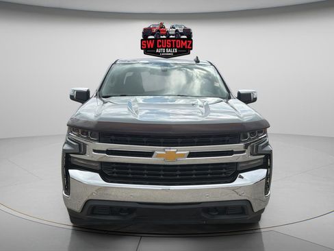 Used 2019 Chevrolet Silverado 1500 LT w/ All-Star Edition AWD/4WD image 2