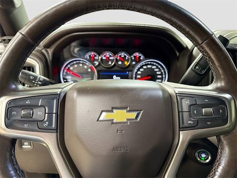 Used 2019 Chevrolet Silverado 1500 LTZ image 13