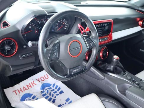 Used 2017 Chevrolet Camaro SS RWD image 15
