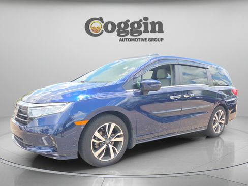 Used 2023 Honda Odyssey Touring image 1