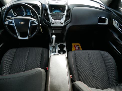 Used 2012 Chevrolet Equinox LT w/ Driver Convenience Package FWD image 10