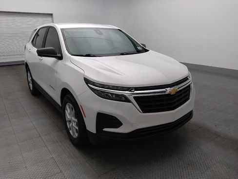 Used 2024 Chevrolet Equinox LS FWD image 13