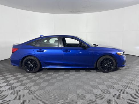 Certified 2023 Honda Civic Sport image 3