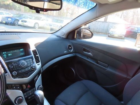 Used 2012 Chevrolet Cruze LT w/ All-Star Edition image 22