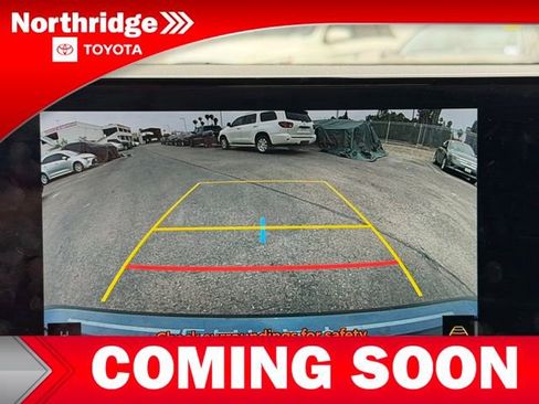 Used 2025 Toyota Camry XLE image 8