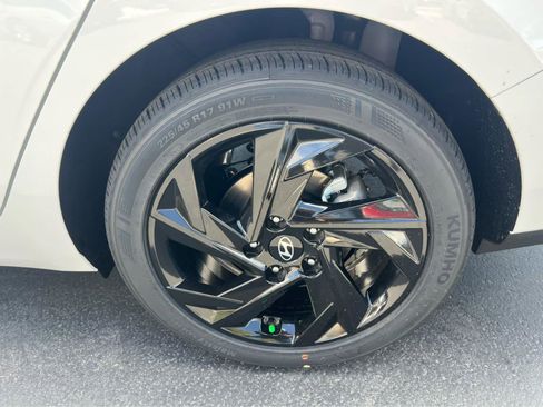 New 2026 Hyundai Elantra Sport FWD image 14
