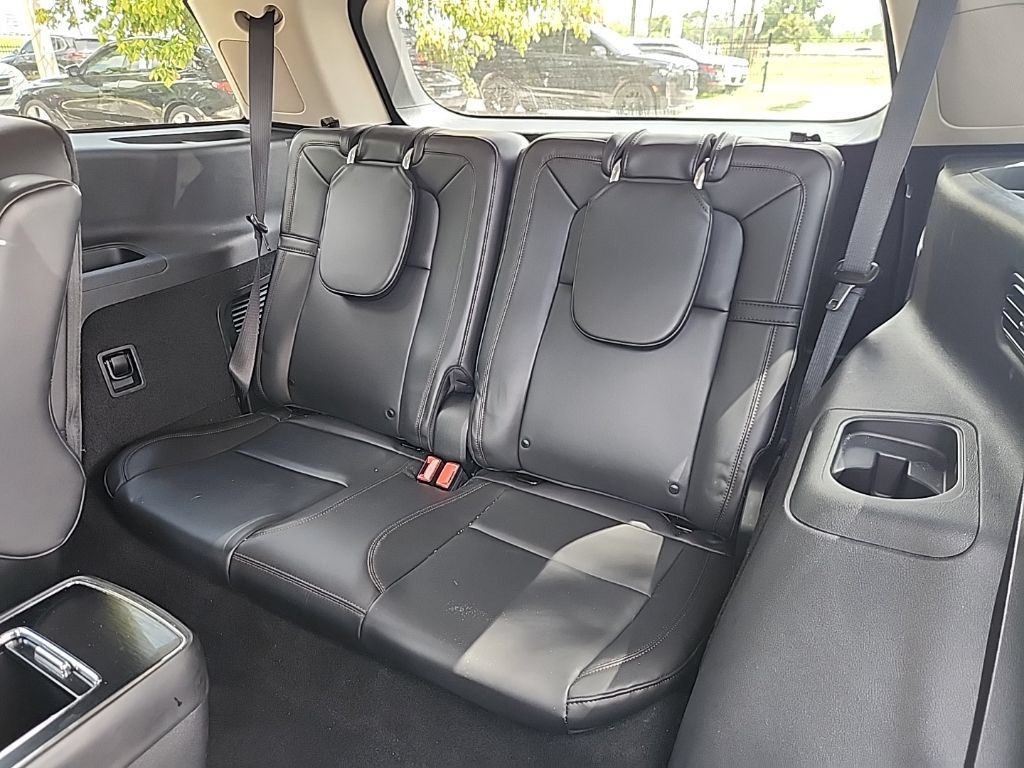 Used 2023 Lincoln Aviator Reserve w/ Equipment Group 201A AWD/4WD image 4
