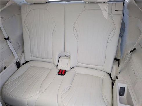 Used 2023 Mercedes-Benz EQS 450+ SUV image 21