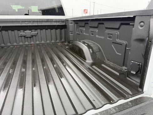 Used 2020 Chevrolet Silverado 3500 LT image 42